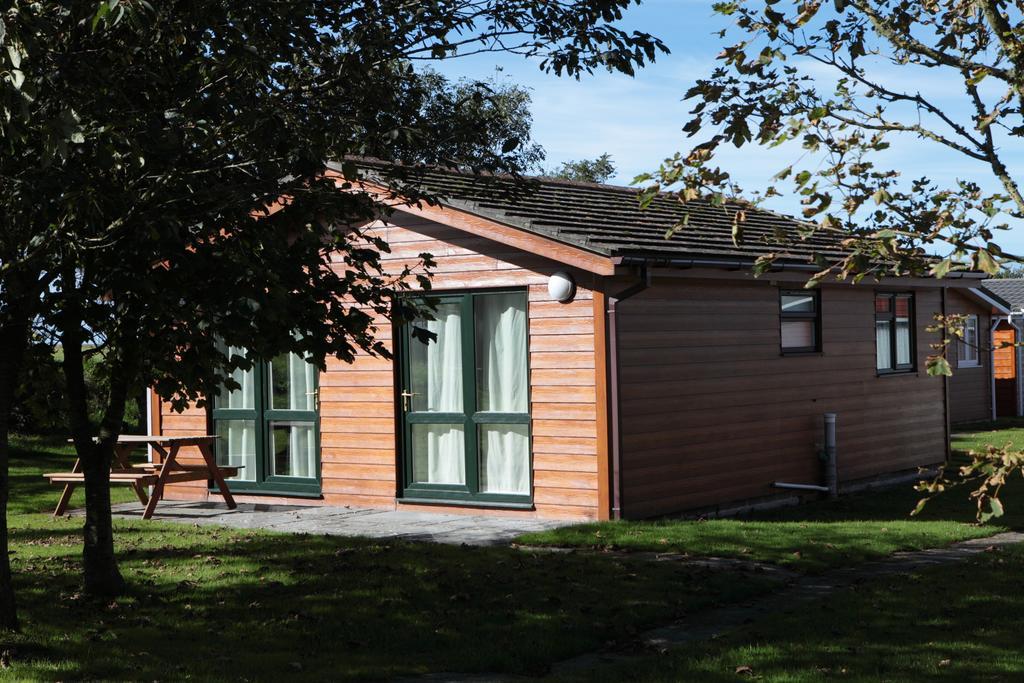 Saint Ervan Atlantic Bays Holiday Park מראה חיצוני תמונה