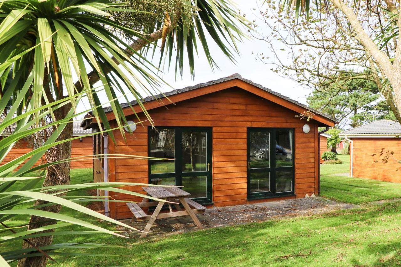 Saint Ervan Atlantic Bays Holiday Park מראה חיצוני תמונה